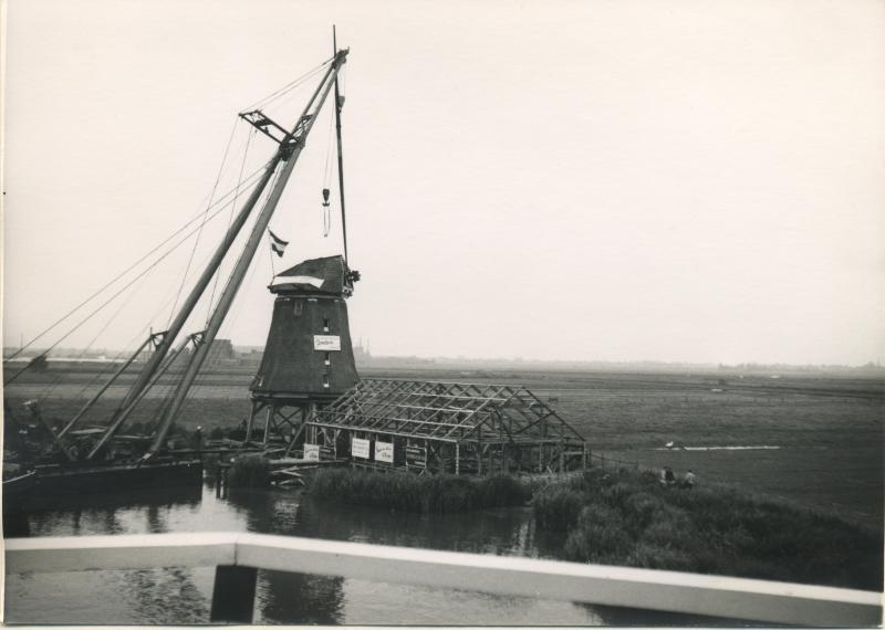Foto 1736638285